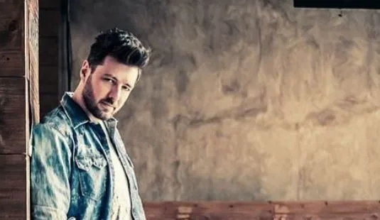 πρώτη ανάρτηση του Μάνου Παπαγιάννη