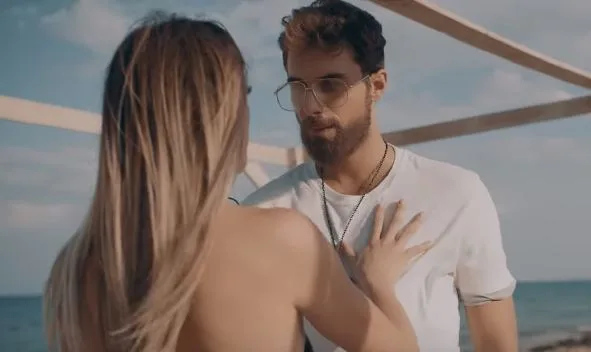 Μάριος Πρίαμος πρωταγωνιστεί στο video clip