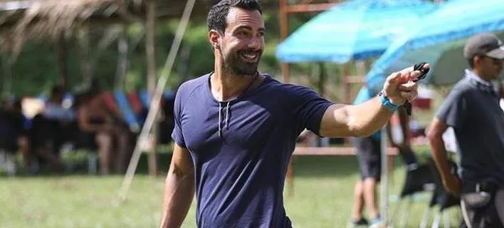 παρουσιαστής του Survivor
