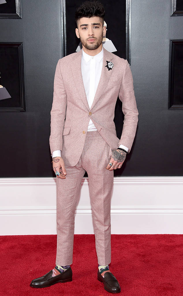 Ο Zayn Malik στο κόκκινο χαλί των Grammy 2018