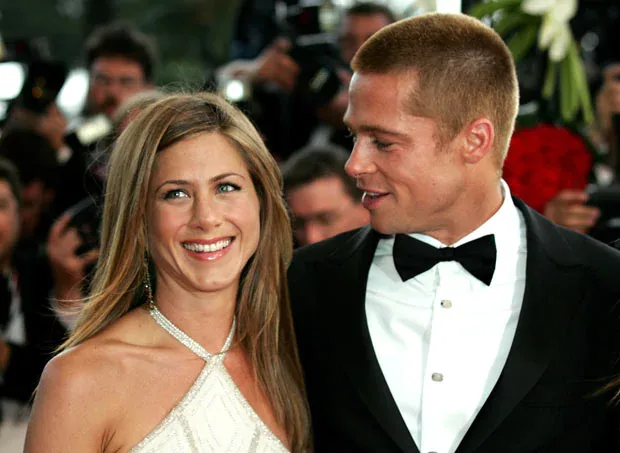 Η Jennifer Aniston και ο Brad Pitt σε επίσημη εμφάνιση.