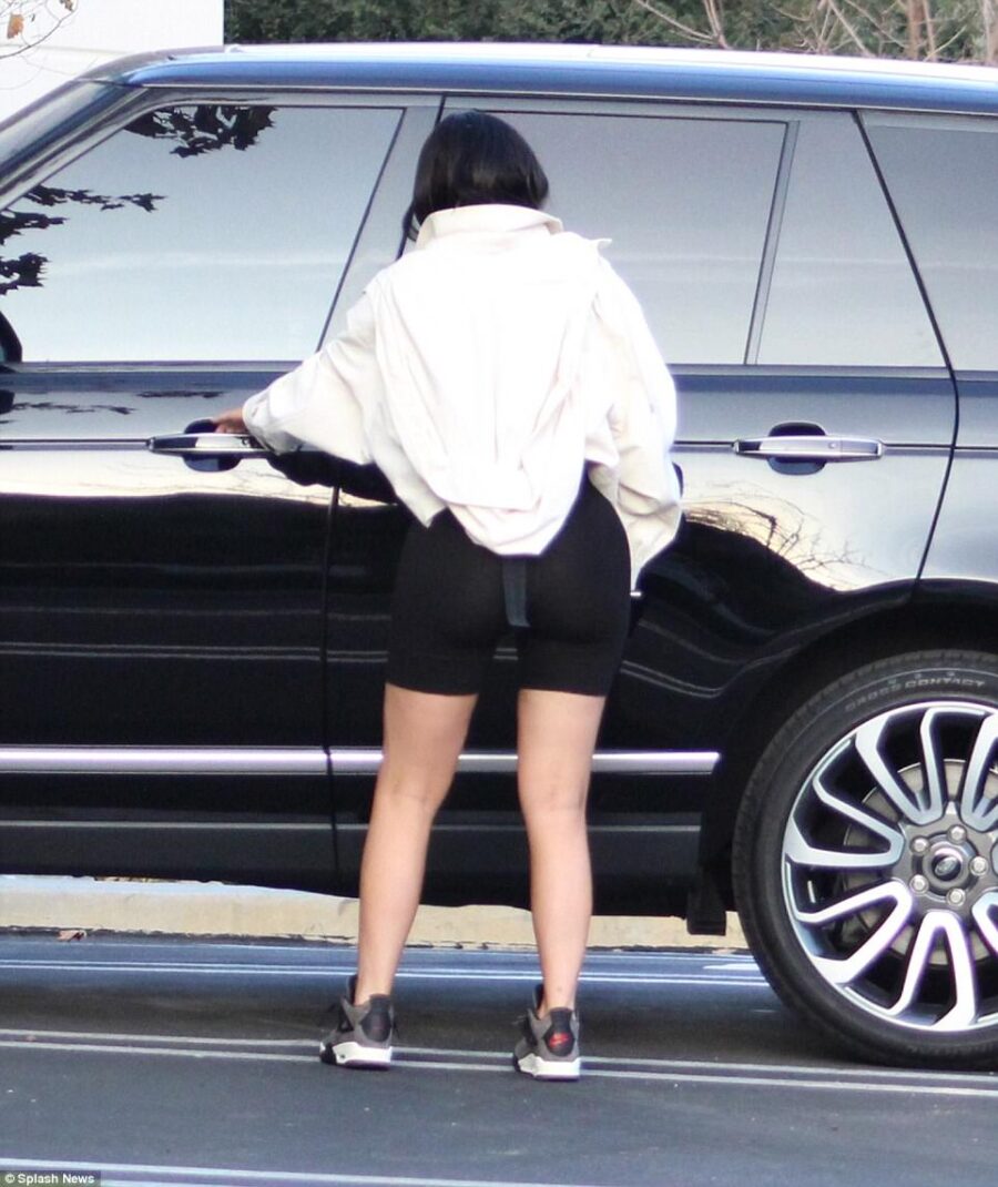Kylie Jenner δημόσια εμφάνιση