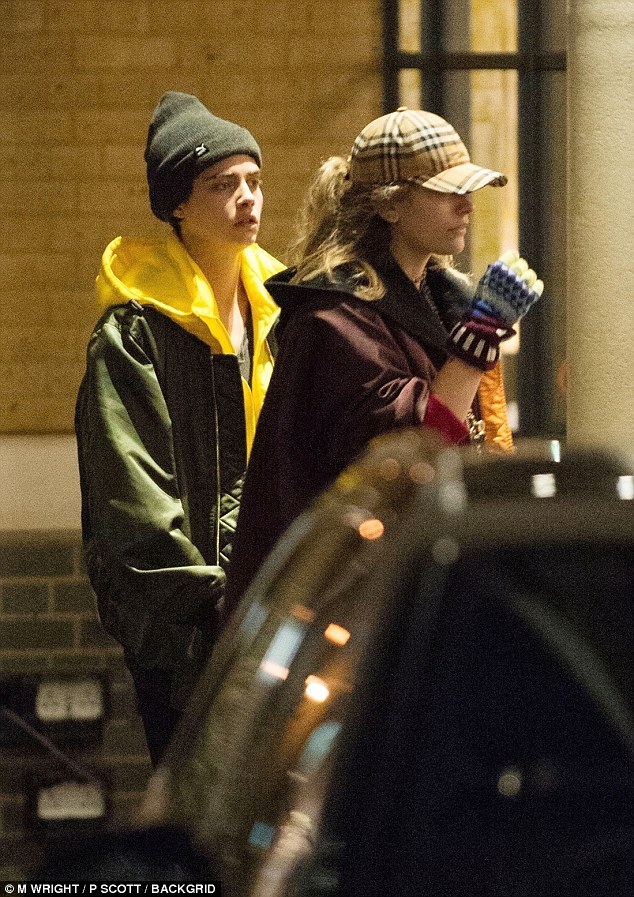 Cara Delevingne και η Paris Jackson