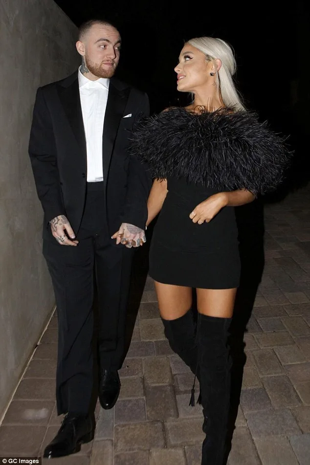 Ariana Grande έκανε την πρώτη της δημόσια εμφάνιση