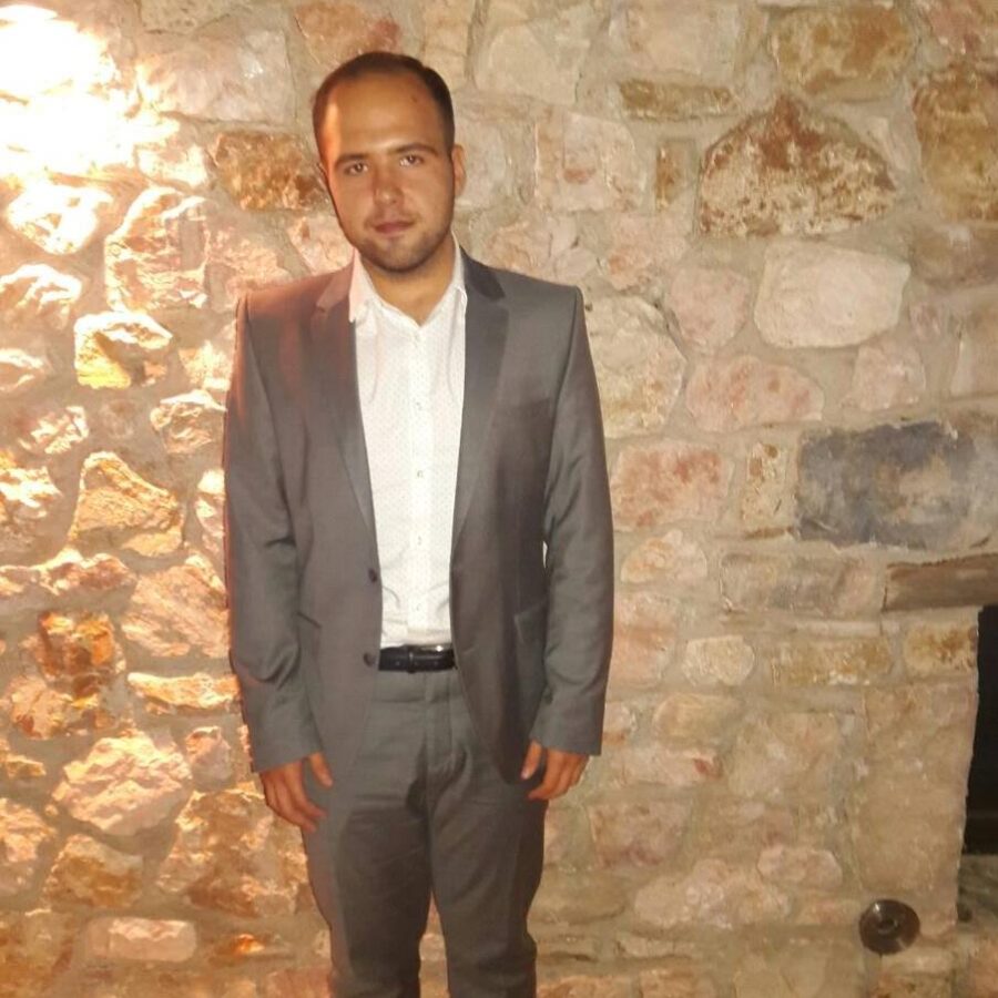 "Πέτρος Μπαλαβούτης" από την "Πολυκατοικία" έγινε αγνώριστος
