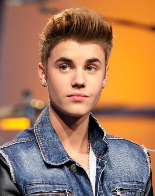 Justin Bieber έγινε 24
