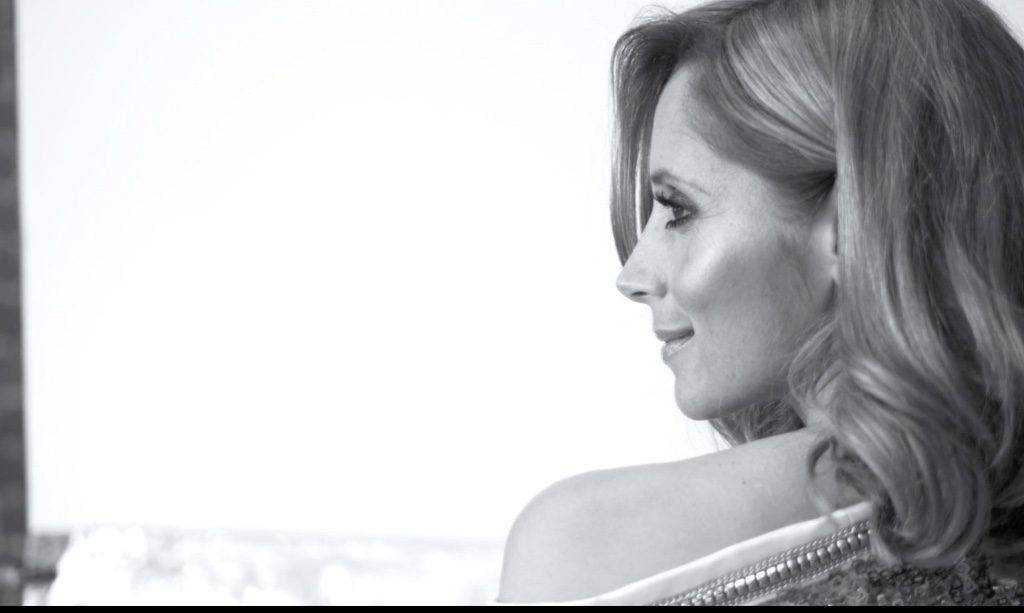 Lara Fabian σε μία EXTRA συναυλία