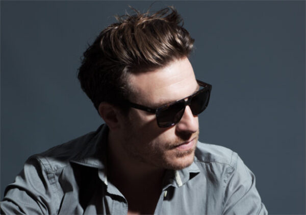 Βγήκε το νέο τραγούδι του Parov Stelar – Taking Over