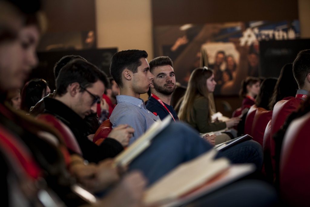 Youth Empowered διευρύνεται