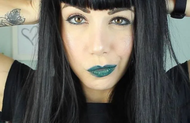 YouTuber Kate Tzoe
