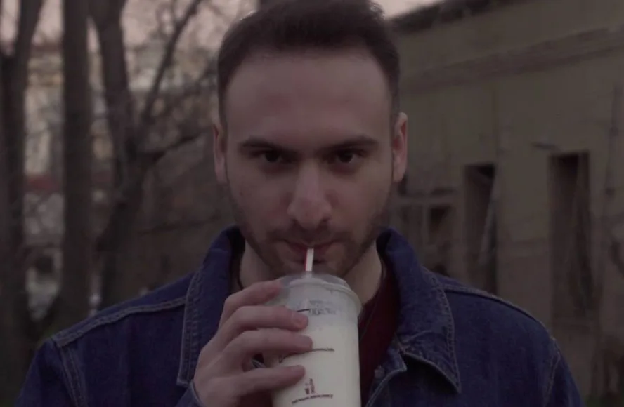 Ghost Hunting με τους The Carrot Tards