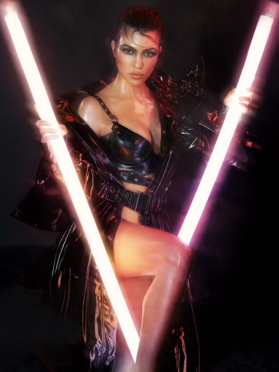 Kourtney Kardashian γυμνή φωτογράφιση
