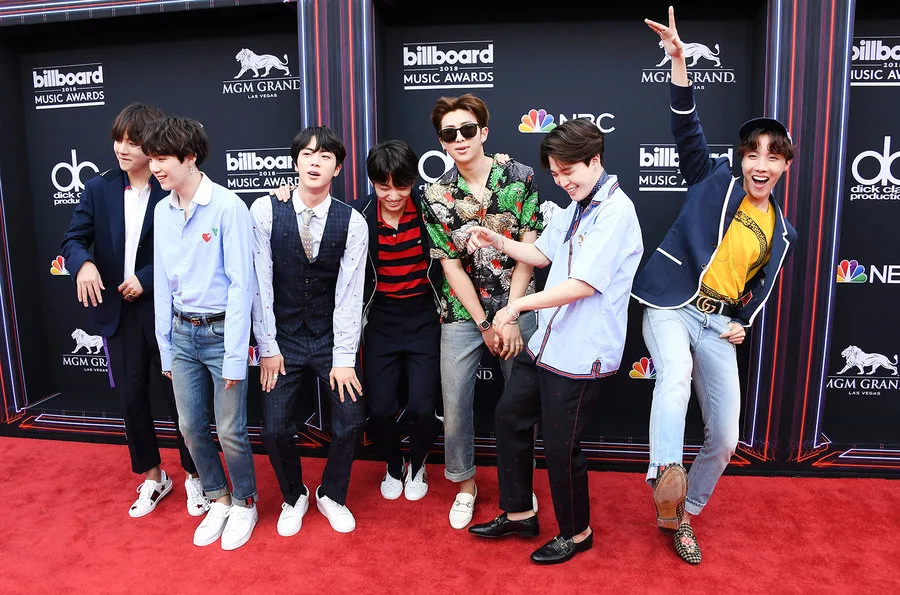 κόκκινο χαλί των Billboard Music Awards