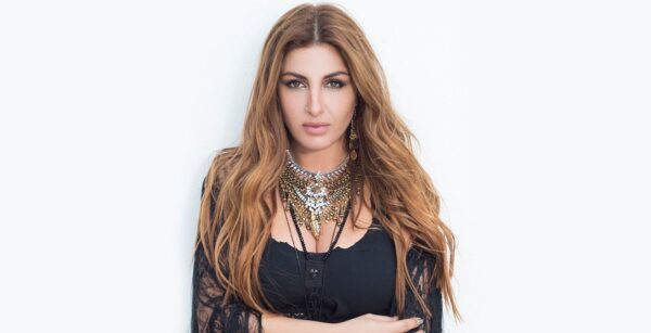 Με ποιον συμμετέχοντα της Eurovision γύρισε χθες το βίντεο κλιπ της η Έλενα Παπαρίζου;