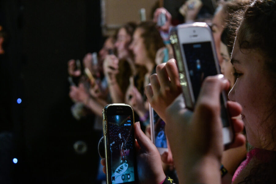 Meet & Greet με τον Isac Elliot