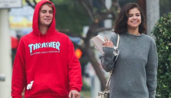 Αυτό το Instagram post της Selena Gomez ΔΕΝ ΜΠΟΡΕΙ να μην απευθύνεται στον Justin Bieber