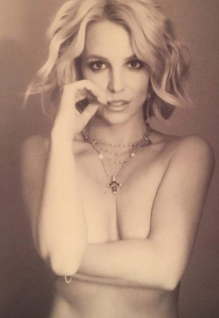 celebrities που τόλμησαν να ανεβάσουν στο Instagram nude φωτογραφίες τους