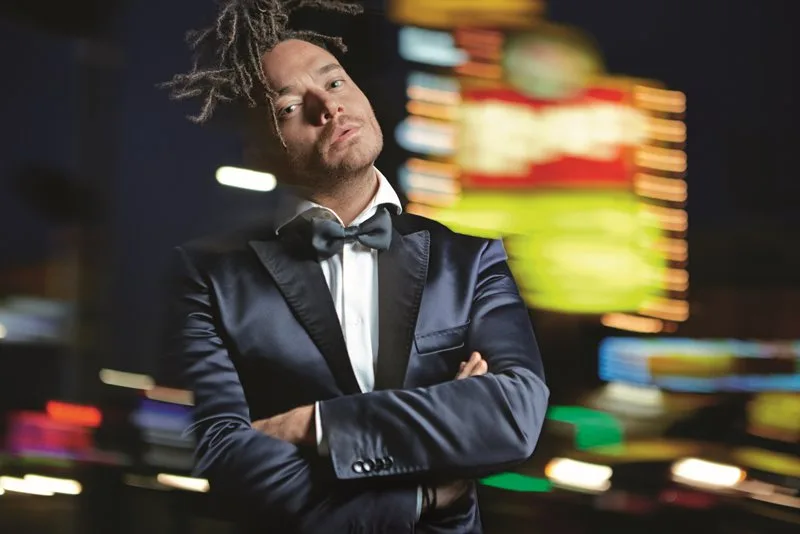 7 Έλληνες celebrities που έφυγαν για το εξωτερικό