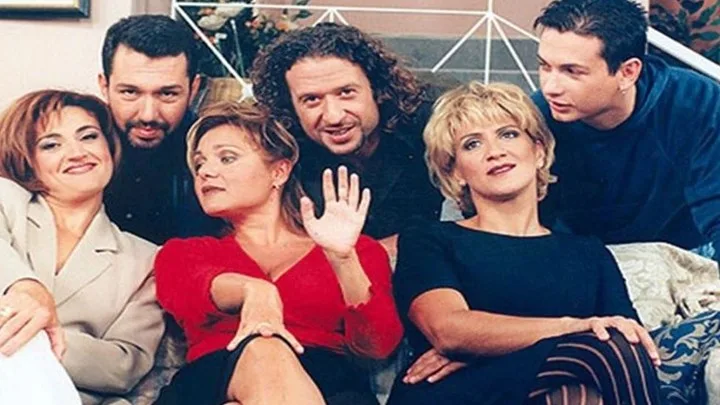 Ελληνικές σειρές που μπορούμε να βλέπουμε ξανά και ξανά