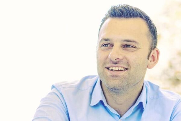 Πόσα κιλά πήρε ο Κωνσταντίνος Συμεωνίδης από τη μέρα που μπήκε στο Masterchef; – Τι απάντησε στον χαρακτηρισμό “γύπας” από τον Τιμολέοντα;