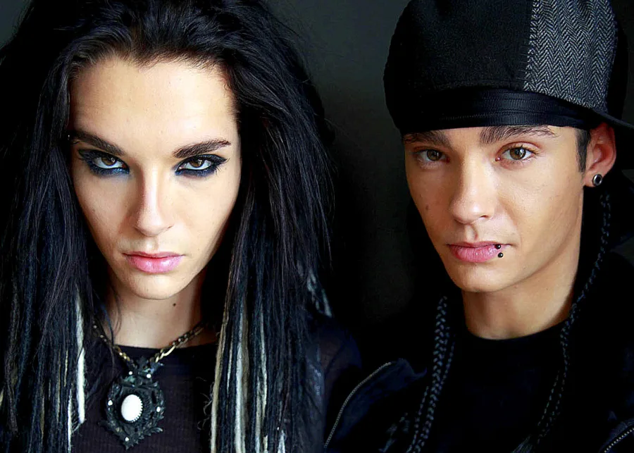 Ο Bill και ο Tom Kaulitz από το συγκρότημα Tokio Hotel σήμερα.