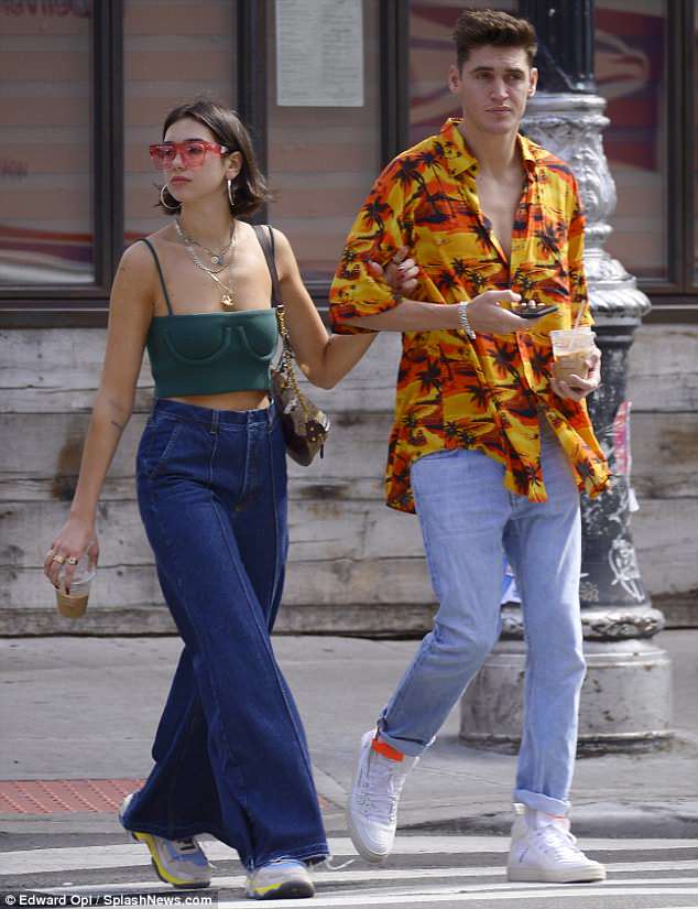 Dua Lipa και ο σεφ σύντροφος της