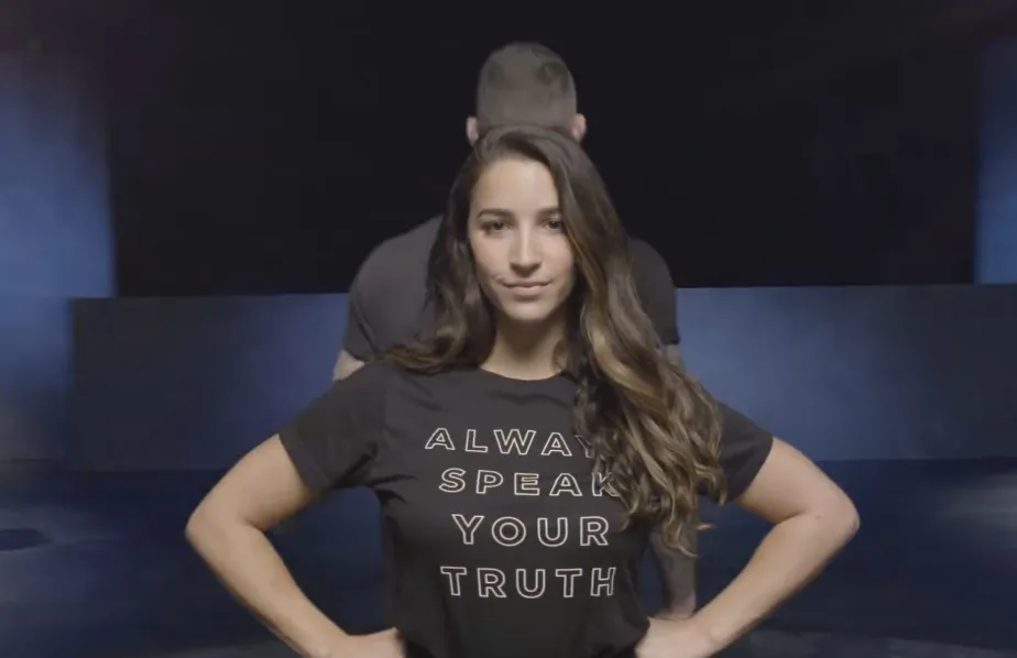 Πως βρέθηκαν τόσες γυναίκες στο videoclip του Girls Like You