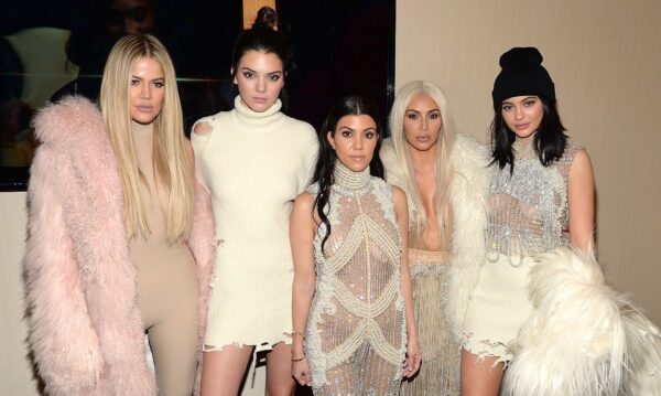 Ποια από τις Kardashian ΔΕΝ είναι στη λίστα με τις πιο Hot γυναίκες του 2018;
