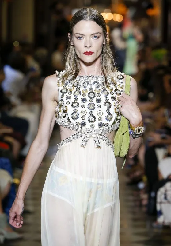 πασαρέλα της Miu Miu