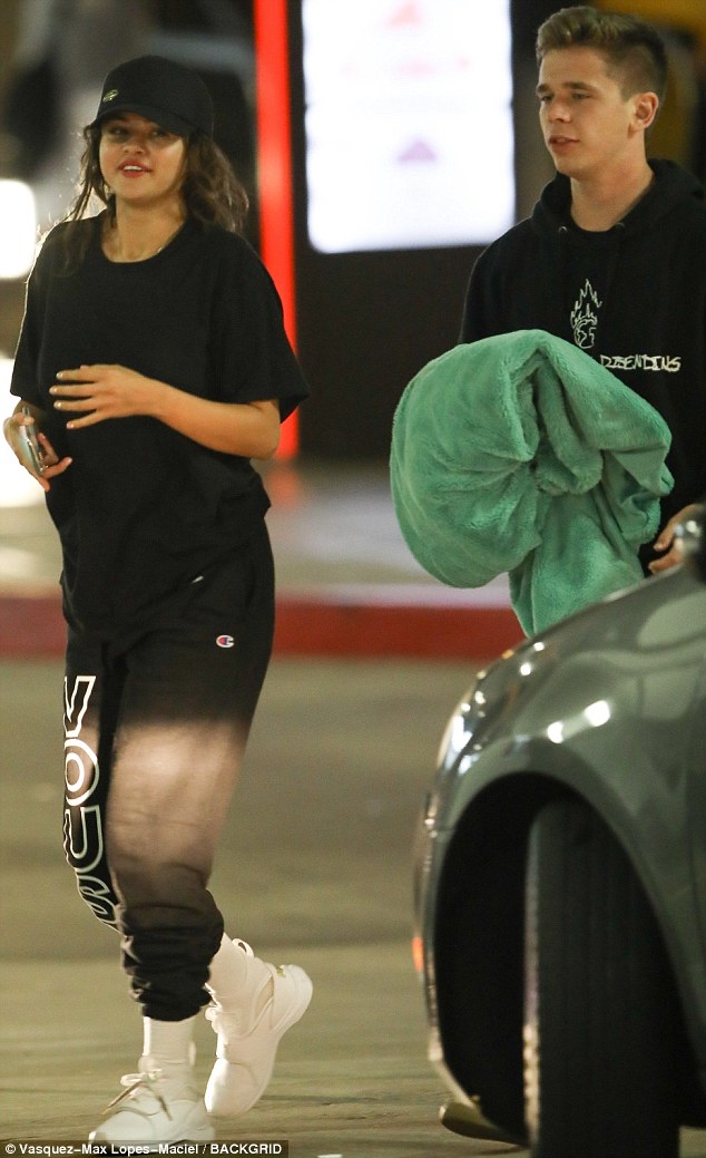 Selena Gomez έχει νέα σχέση