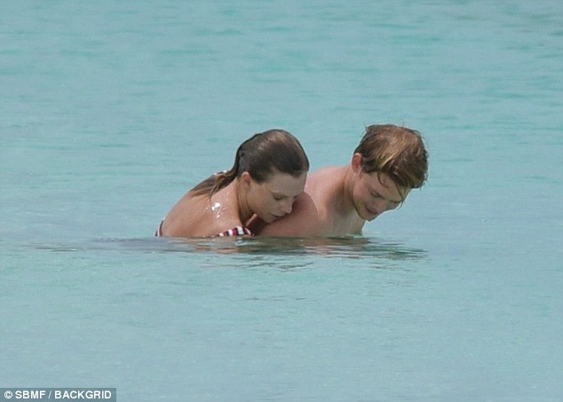 Η Taylor Swift και ο Joe Alwyn