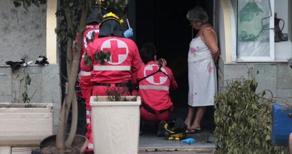 Αυτά είναι τα σημεία όπου συγκεντρώνονται είδη πρώτης ανάγκης για τους πληγέντες