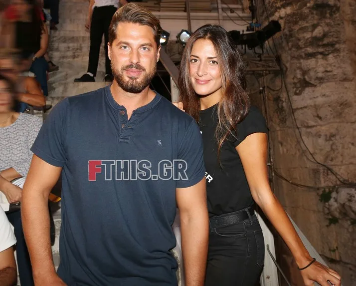 Ο Νάσος Παπαργυρόπουλος και η Εύη Σαλταφερίδου σε κοινή τους έξοδο.