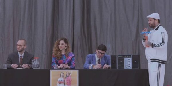 Απρόσμενη συνεργασία: Δείτε το νέο video clip της Ρένας Μόρφη με τον Τάκι Τσαν και τους Lycabettus Mount!