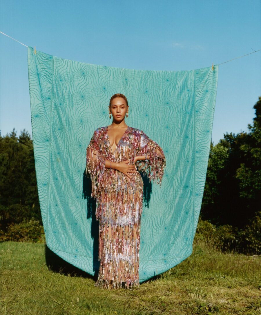 Beyonce μιλά για την εγκυμοσύνη και το σώμα