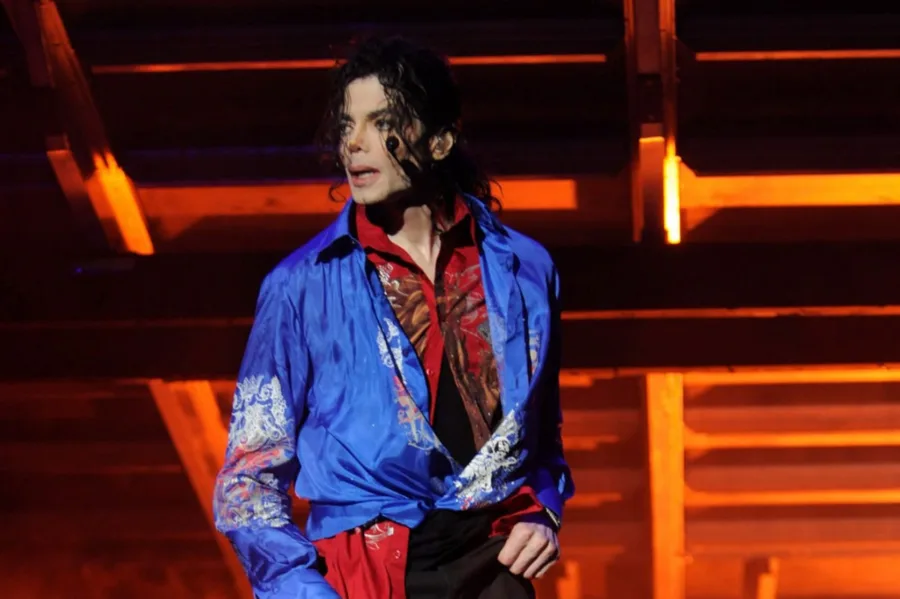 τραγούδια από το άλμπουμ του Michael Jackson που δεν είχαν τη φωνή του