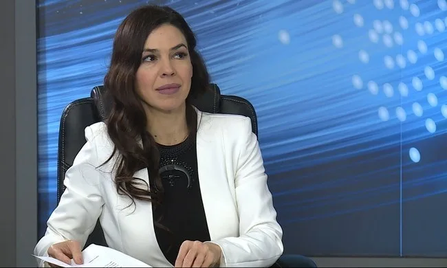 Η Ναταλία Δραγούμη σε τηλεοπτικό πλατό