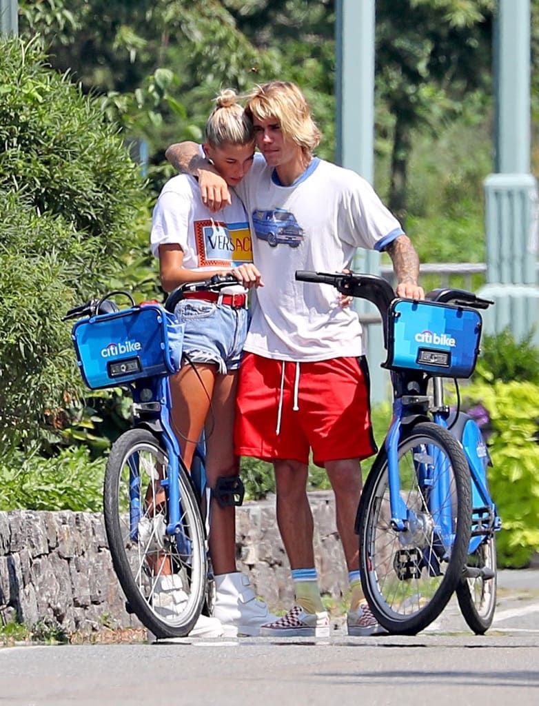 Justin Bieber έβαλε τα κλάματα στο δρόμο