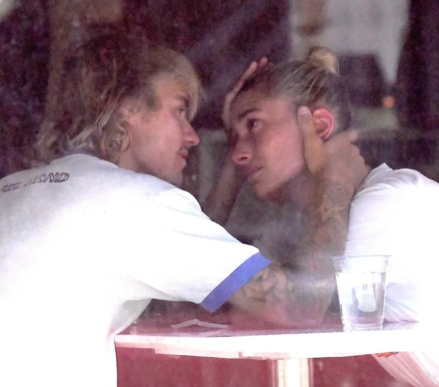 Justin Bieber έβαλε τα κλάματα στο δρόμο