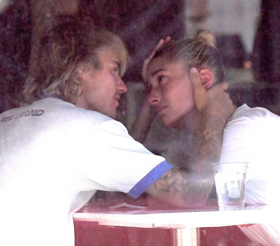 Justin Bieber έβαλε τα κλάματα στο δρόμο