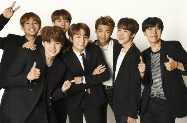 Οι BTS βρίσκονται ξανά στην κορυφή του Billboard 200 Chart!