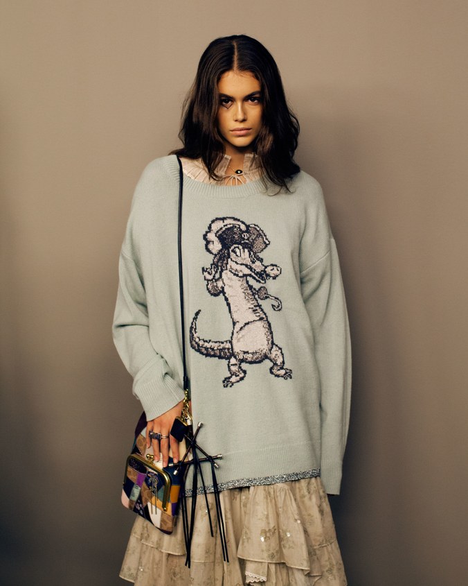 Selena Gomez στο fashion show του Coach