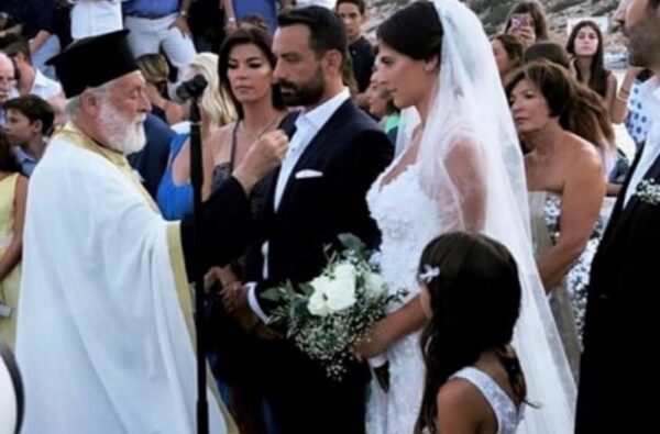 Δείτε όλα όσα έγιναν στο γάμο του Σάκη Τανιμανίδη και της Χριστίνας Μπόμπα ❤