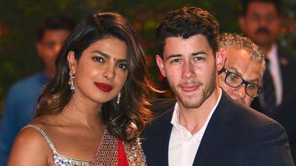 Ο Nick Jonas αποκάλυψε πως γνωρίστηκε με την Priyanka Chopra