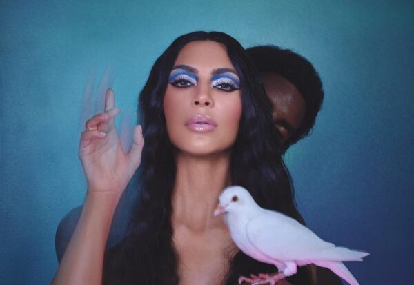 Έξαλλοι οι fans της Kim Kardashian με τον τρόπο προώθησης των νέων της καλλυντικών!
