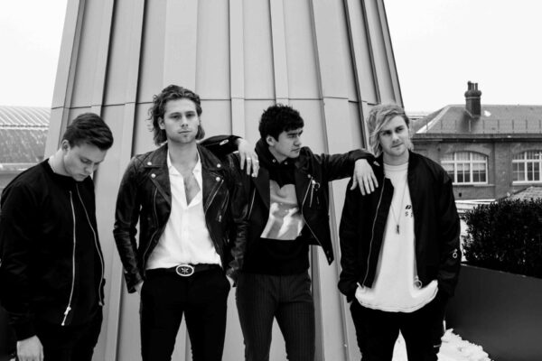 Οι 5 Seconds of Summer διασκεύσαν τραγούδι των Queen!