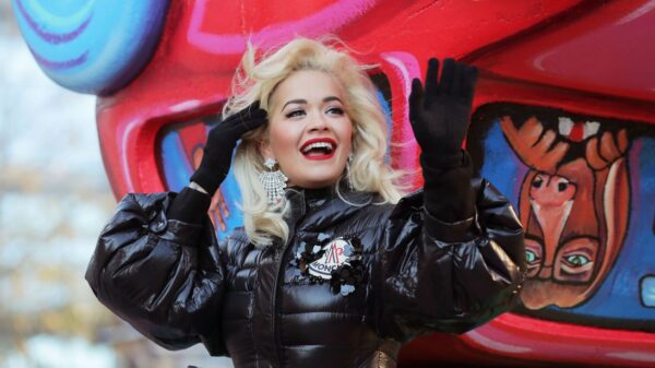 Rita Ora: το επικό lip-sync fail σε event για το Thanksgiving