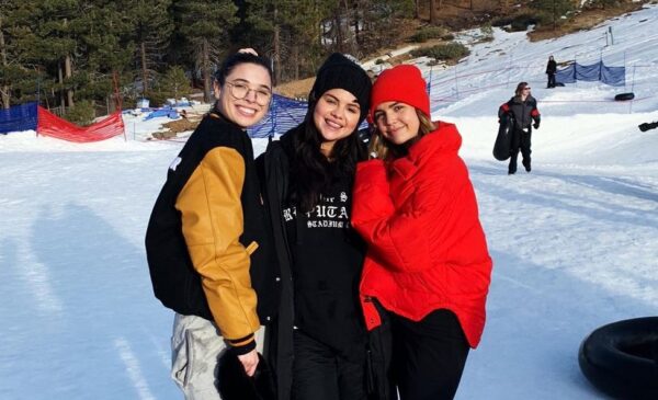 Η Selena Gomez έκανε την πρώτη της δημόσια εμφάνιση μετά το κέντρο ψυχικής υγείας