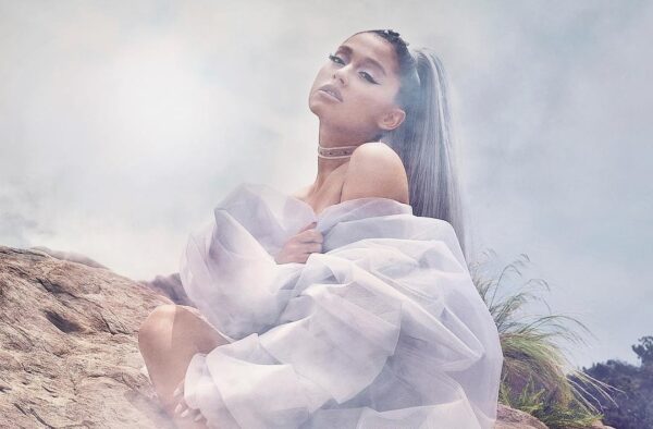 Η Ariana Grande γίνεται η νεαρότερη headliner στην ιστορία του Coachella!