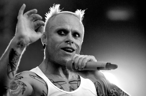 Νεκρός ο τραγουδιστής των Prodigy, Keith Flint